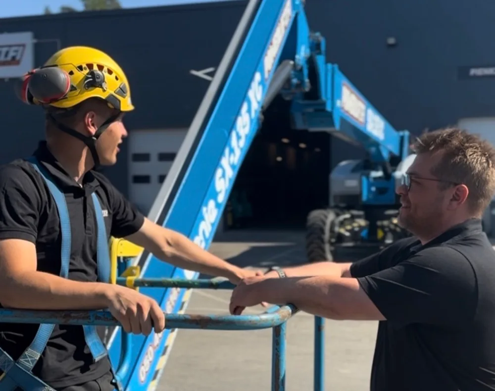 Crane & equipment rental sales